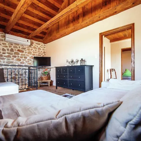 Stone House Near River Canyon Holiday home *